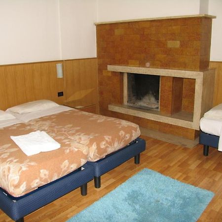 Hotel Oasi Trento Luaran gambar