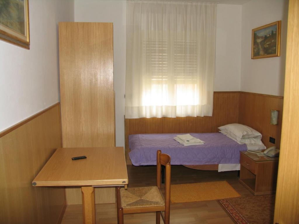 Hotel Oasi Trento Luaran gambar