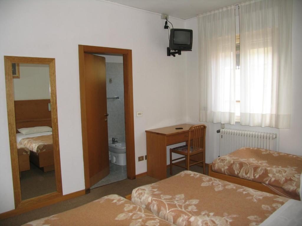 Hotel Oasi Trento Bilik gambar